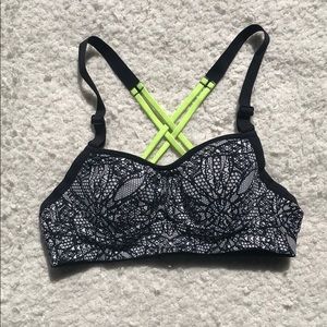 🍒VS The Angel Sports Bra black/white + neon